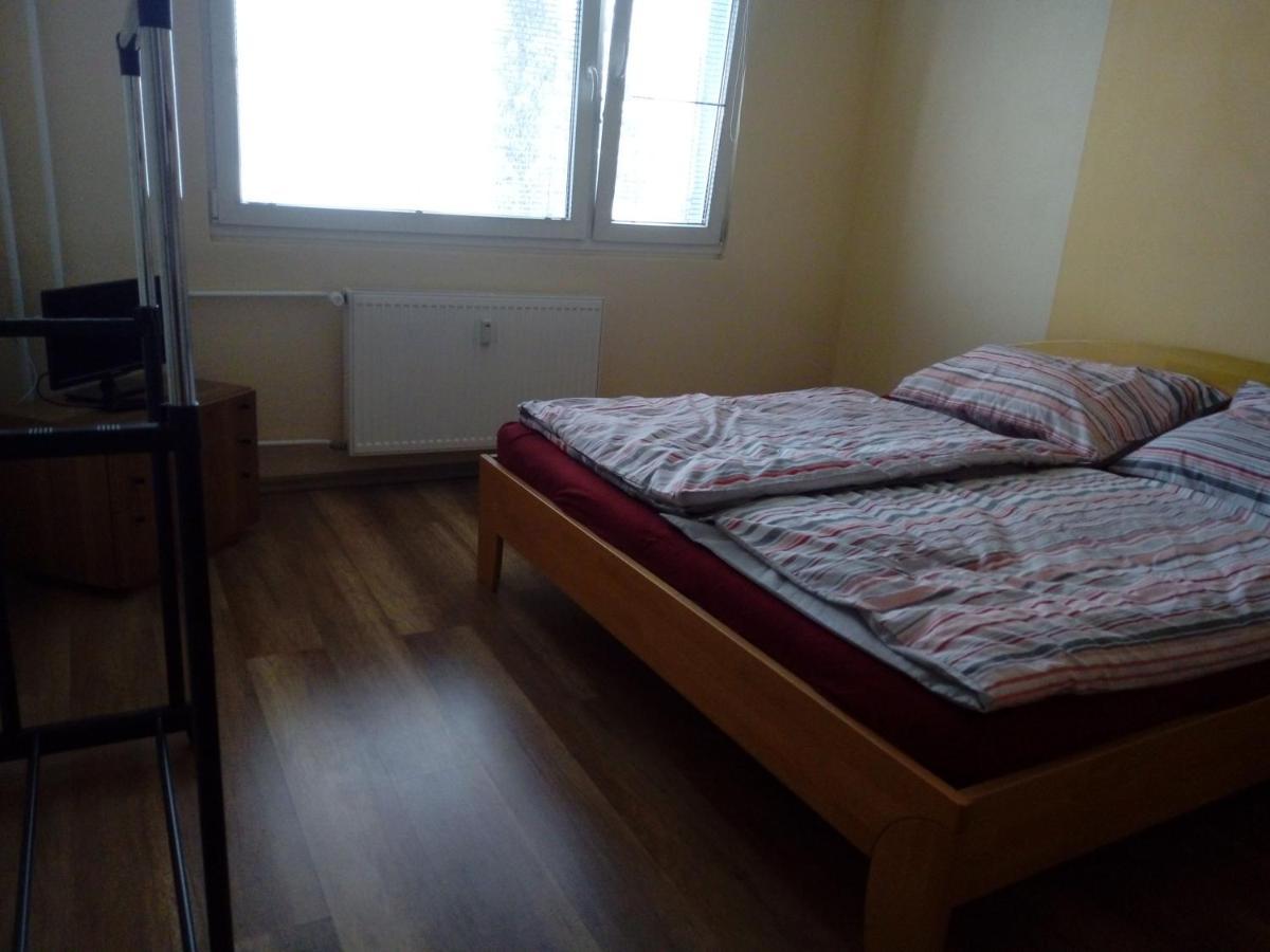 Apartman Spicak Jiretin pod Bukovou Exteriör bild